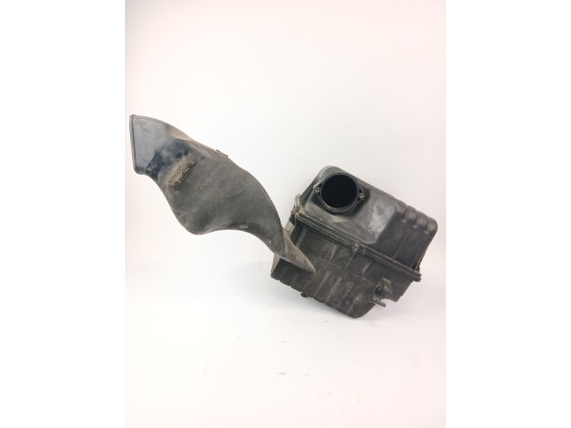 Recambio de filtro aire para ssangyong rodius i 2.7 xdi referencia OEM IAM   