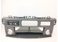 Recambio de consola central para renault master ii furgoneta (fd) 2.5 dci 120 referencia OEM IAM 8200188999  