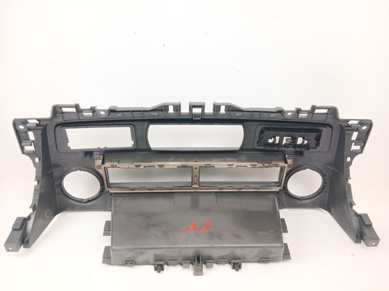 Recambio de consola central para renault master ii furgoneta (fd) 2.5 dci 120 referencia OEM IAM 8200188999  