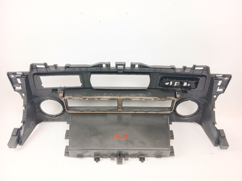 Recambio de consola central para renault master ii furgoneta (fd) 2.5 dci 120 referencia OEM IAM 8200188999  