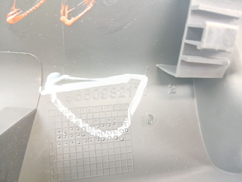 Recambio de moldura para citroën c5 iii (rd_) 2.0 hdi 140 referencia OEM IAM 9660982177  