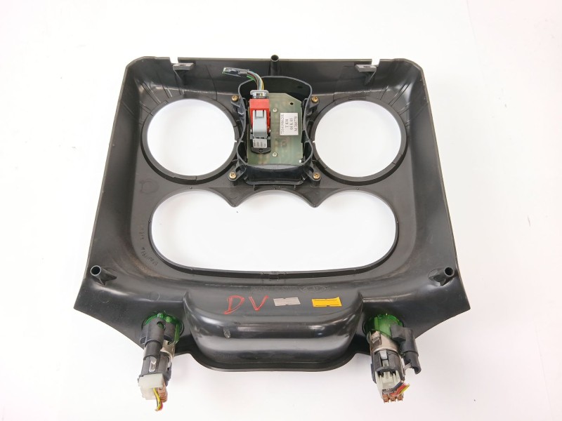 Recambio de consola central para fiat doblo (119) 1.9 jtd cat referencia OEM IAM 735301985  