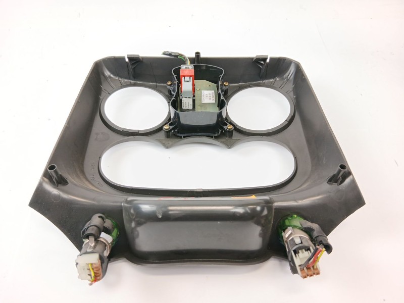 Recambio de consola central para fiat doblo (119) 1.9 jtd cat referencia OEM IAM 735301985  