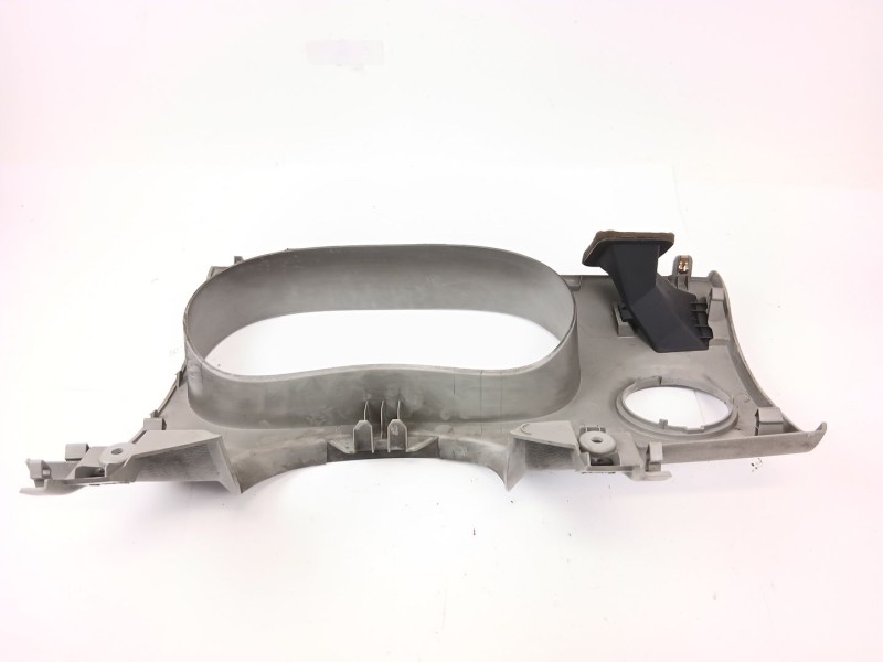 Recambio de moldura para renault master ii furgoneta (fd) 2.5 dci 120 referencia OEM IAM 8200188996  