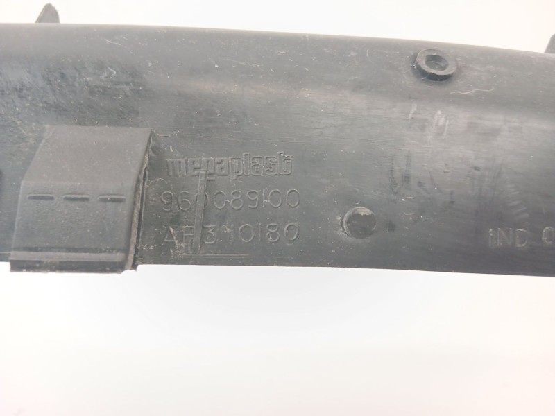 Recambio de moldura para seat leon (1m1) 1.6 16v referencia OEM IAM 960089100  
