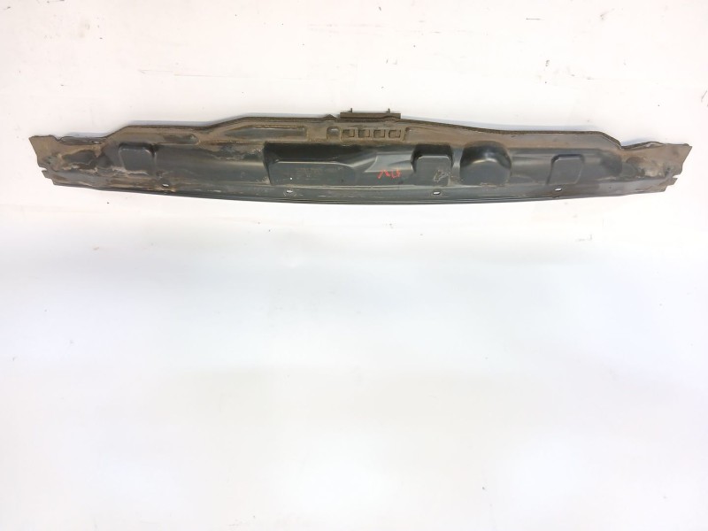 Recambio de moldura para ford focus iii sedán 1.6 tdci referencia OEM IAM BM51A01628  