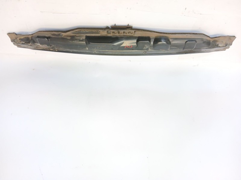 Recambio de moldura para ford focus iii sedán 1.6 tdci referencia OEM IAM BM51A01628  