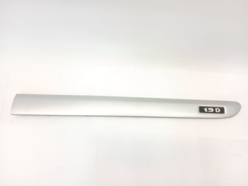 Recambio de moldura para citroën xsara (n1) 1.9 d referencia OEM IAM 9622690877  
