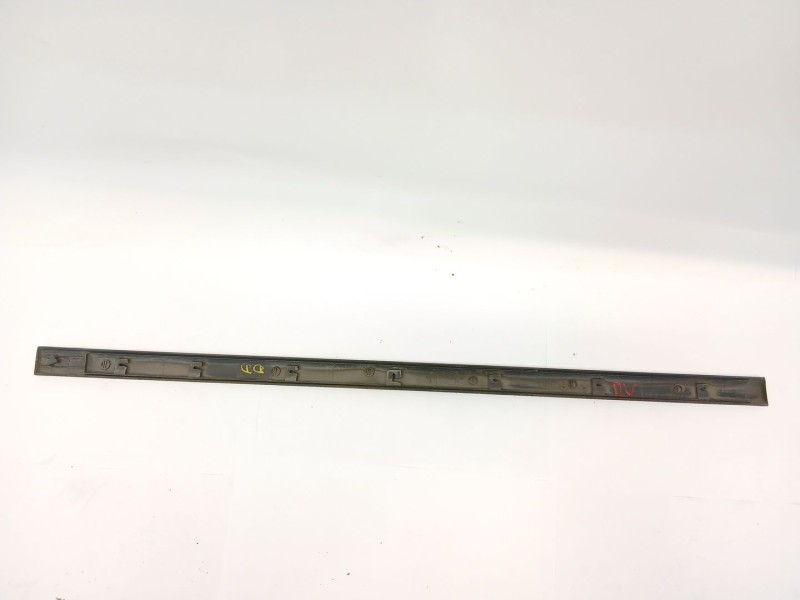 Recambio de moldura para peugeot 306 break (7e, n3, n5) 1.9 td referencia OEM IAM 9621110777  