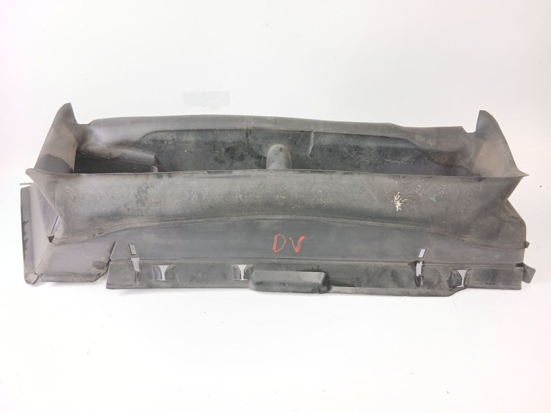 Recambio de moldura para ford focus iii sedán 1.6 tdci referencia OEM IAM BM518314C  
