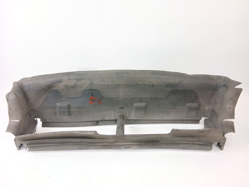 Recambio de moldura para ford focus iii sedán 1.6 tdci referencia OEM IAM BM518312  