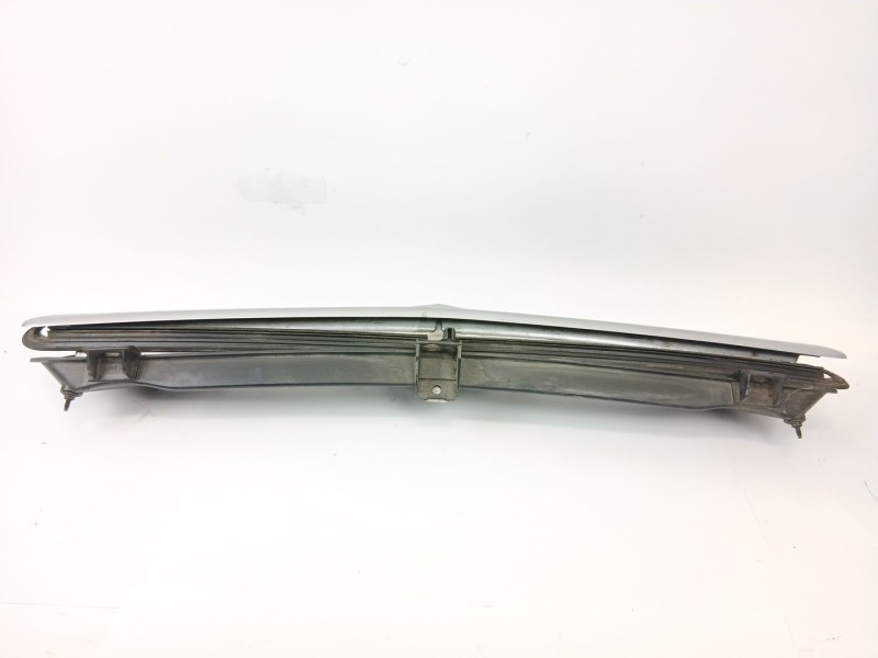 Recambio de rejilla delantera para citroën xsara (n1) 1.9 d referencia OEM IAM 9627892077  
