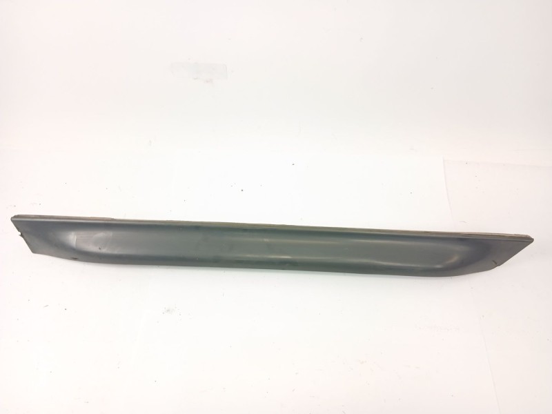Recambio de moldura para audi allroad quattro (4b5) 2.5 tdi (132kw) referencia OEM IAM   