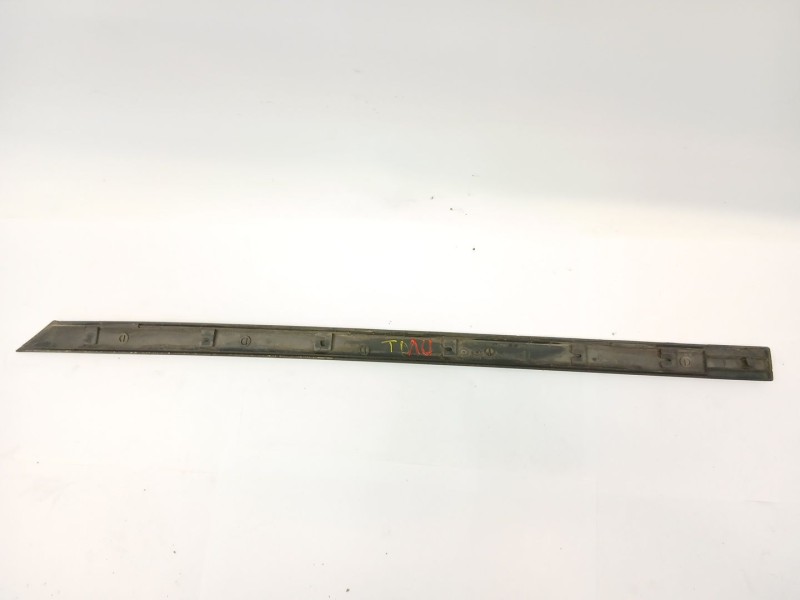 Recambio de moldura para peugeot 306 break (7e, n3, n5) 1.9 td referencia OEM IAM 9621110977  