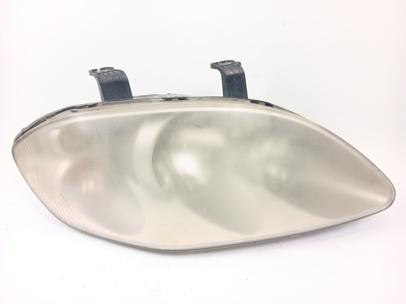 Recambio de faro derecho para ssangyong rodius i 2.7 xdi referencia OEM IAM   