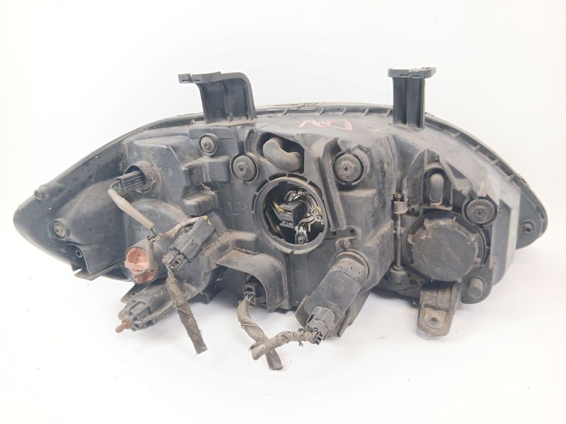 Recambio de faro izquierdo para ssangyong rodius i 2.7 xdi referencia OEM IAM   