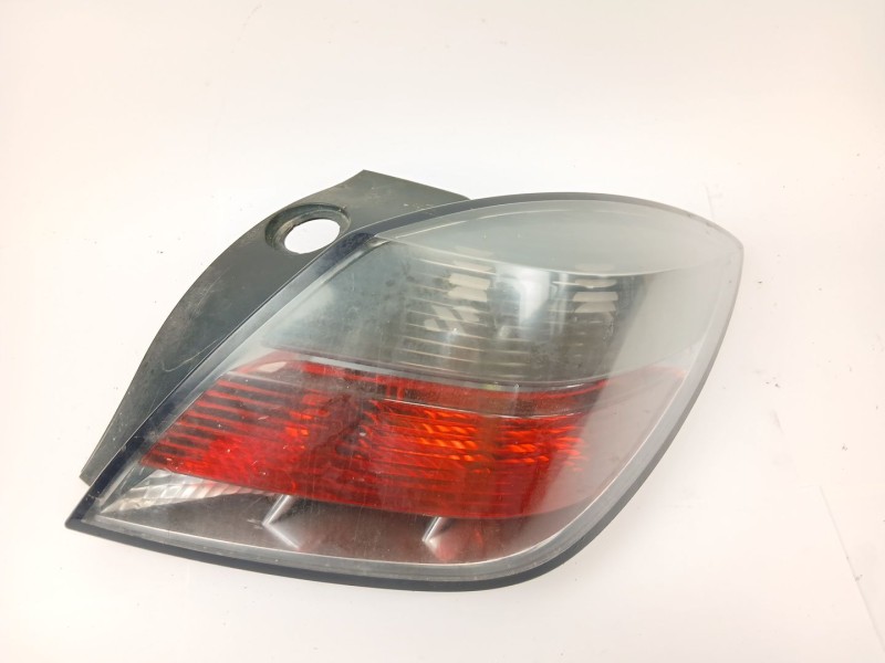 Recambio de piloto trasero derecho para opel astra h gtc (a04) 1.8 (l08) referencia OEM IAM 13252444  