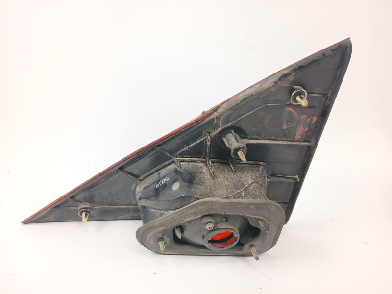 Recambio de piloto trasero izquierdo interior para ssangyong rodius i 2.7 xdi referencia OEM IAM   
