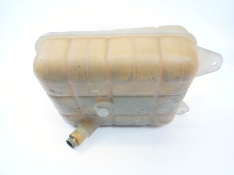 Recambio de deposito expansion para ssangyong rodius i 2.7 xdi referencia OEM IAM 2161021100  