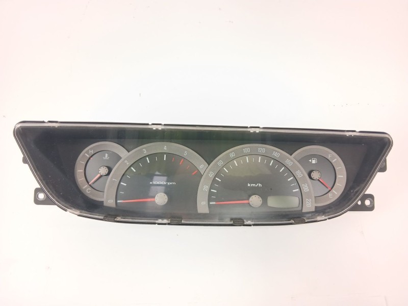 Recambio de cuadro instrumentos para ssangyong rodius i 2.7 xdi referencia OEM IAM 8020021050  