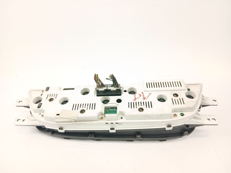 Recambio de cuadro instrumentos para ssangyong rodius i 2.7 xdi referencia OEM IAM 8020021050  