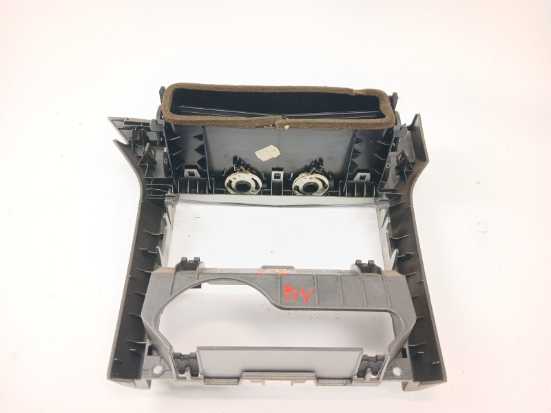 Recambio de consola central para opel astra h gtc (a04) 1.8 (l08) referencia OEM IAM 331985437  
