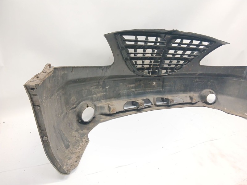 Recambio de paragolpes delantero para ssangyong rodius i 2.7 xdi referencia OEM IAM   