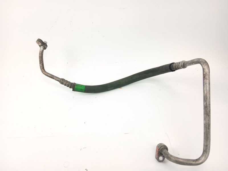 Recambio de tubos aire acondicionado para ssangyong rodius i 2.7 xdi referencia OEM IAM 6861021000  