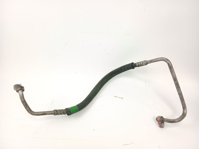 Recambio de tubos aire acondicionado para ssangyong rodius i 2.7 xdi referencia OEM IAM 6861021000  