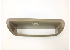 Recambio de moldura para ssangyong rodius i 2.7 xdi referencia OEM IAM    2