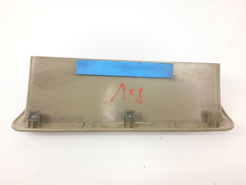 Recambio de moldura para ssangyong rodius i 2.7 xdi referencia OEM IAM   