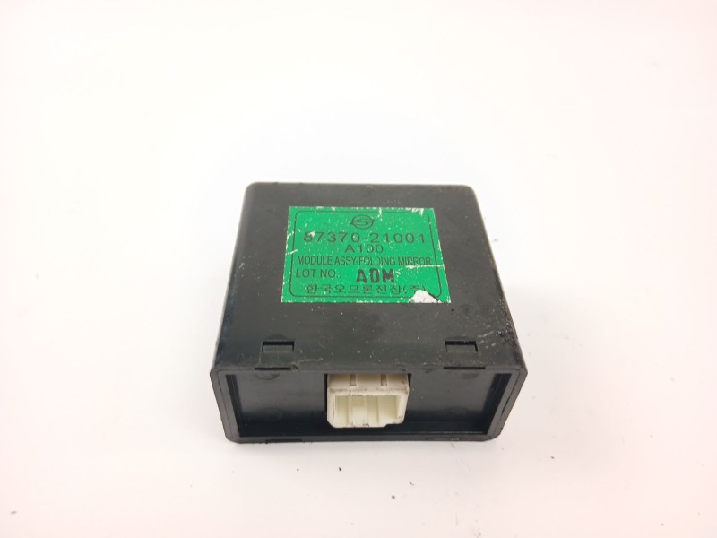Recambio de modulo electronico para ssangyong rodius i 2.7 xdi referencia OEM IAM 8737021001  