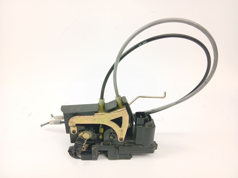 Recambio de cerradura puerta trasera derecha para ssangyong rodius i 2.7 xdi referencia OEM IAM   