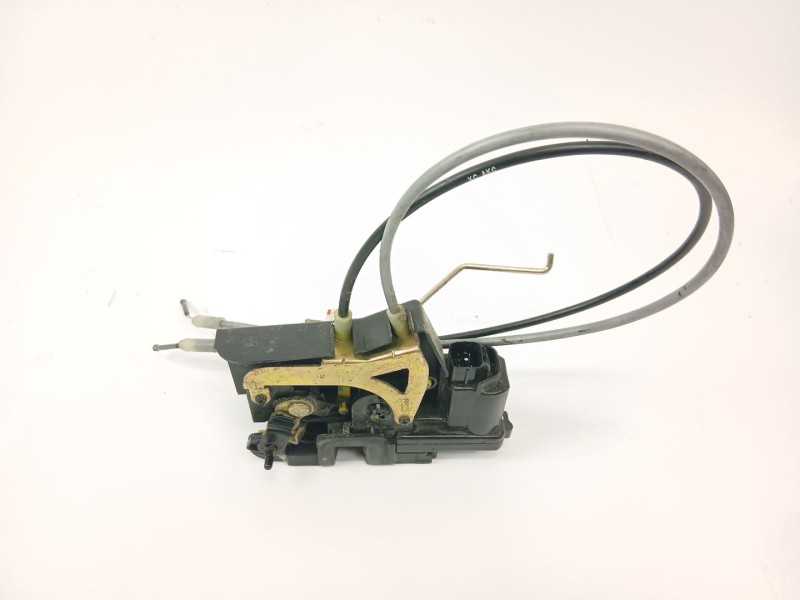 Recambio de cerradura puerta trasera derecha para ssangyong rodius i 2.7 xdi referencia OEM IAM   