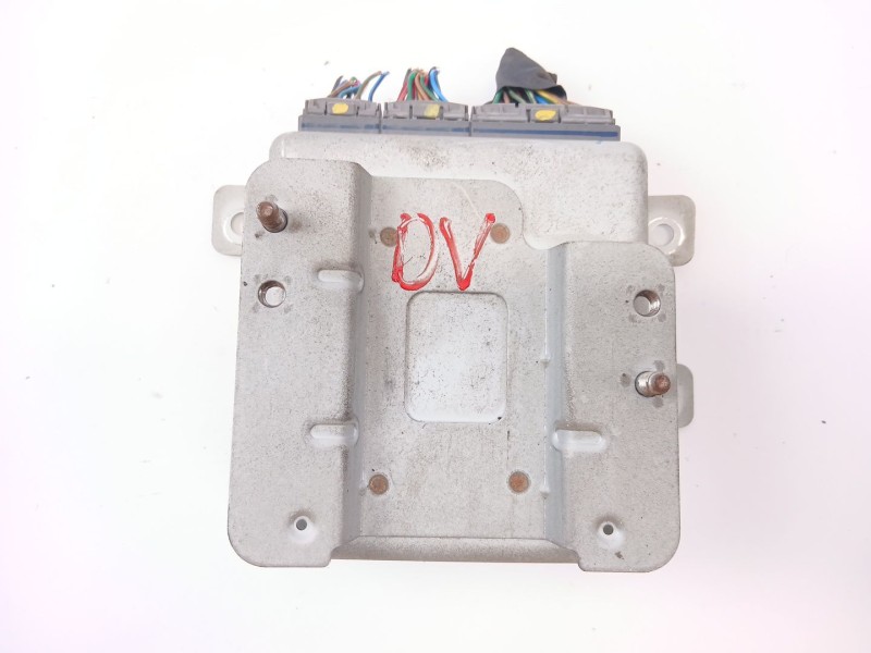Recambio de centralita check control para ssangyong rodius i 2.7 xdi referencia OEM IAM 8716121100  