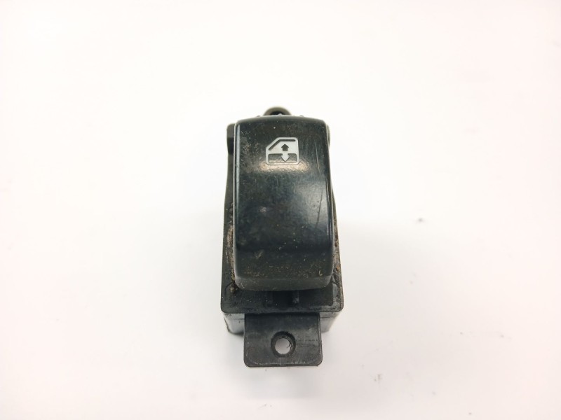 Recambio de mando elevalunas trasero izquierdo para ssangyong rodius i 2.7 xdi referencia OEM IAM 621W05450  