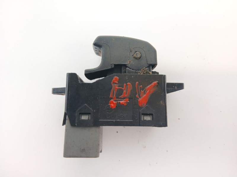 Recambio de mando elevalunas trasero izquierdo para ssangyong rodius i 2.7 xdi referencia OEM IAM 621W05450  