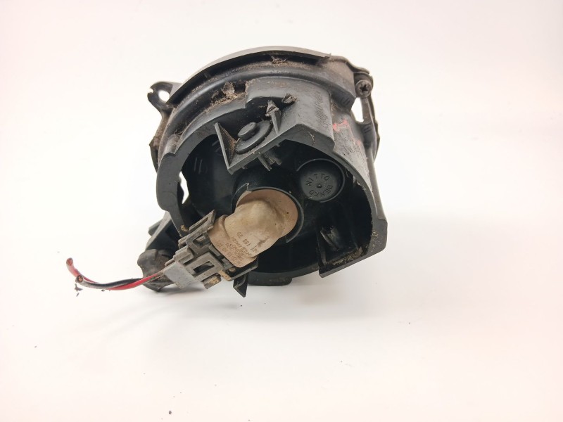 Recambio de faro antiniebla izquierdo para ssangyong rodius i 2.7 xdi referencia OEM IAM   