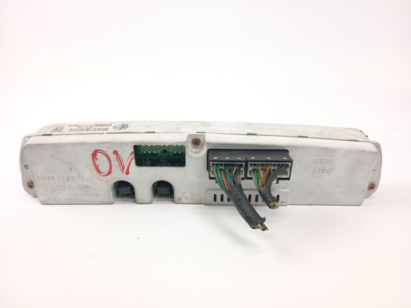 Recambio de pantalla multifuncion para ssangyong rodius i 2.7 xdi referencia OEM IAM 8025021080  