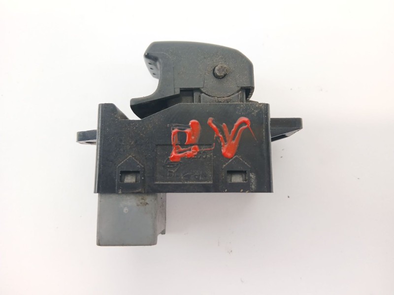 Recambio de mando elevalunas trasero derecho para ssangyong rodius i 2.7 xdi referencia OEM IAM 621W05450  