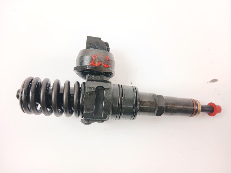 Recambio de inyector para skoda fabia i combi (6y5) 1.9 tdi referencia OEM IAM 0414720037  