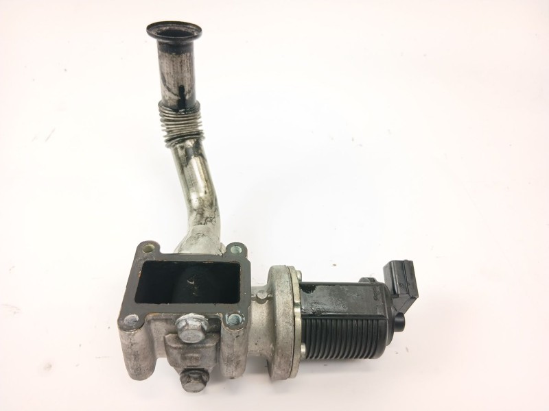 Recambio de valvula egr para opel vectra c gts (z02) 1.9 cdti (f68) referencia OEM IAM 55215031  