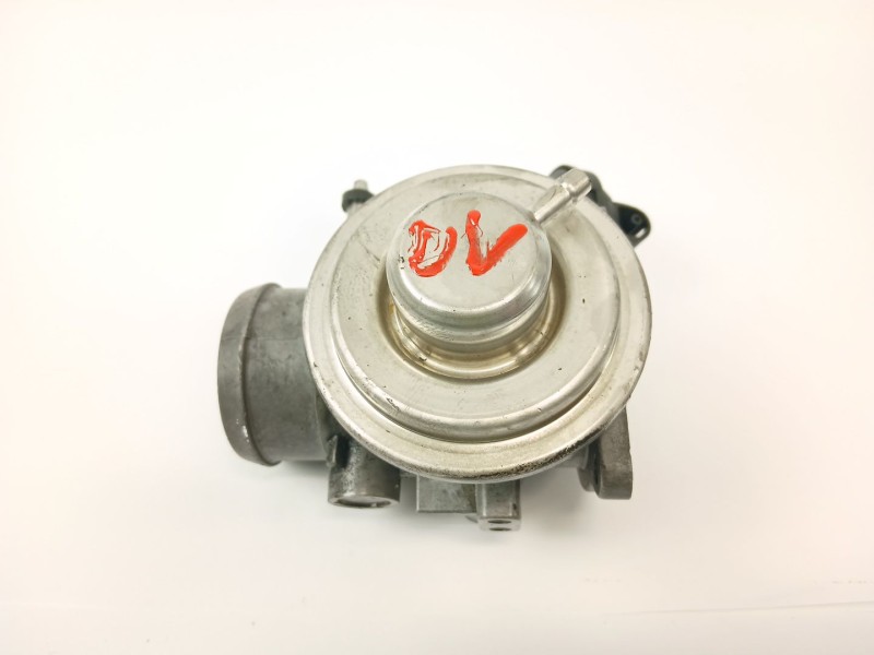 Recambio de valvula egr para skoda fabia i combi (6y5) 1.9 tdi referencia OEM IAM 038129637B  