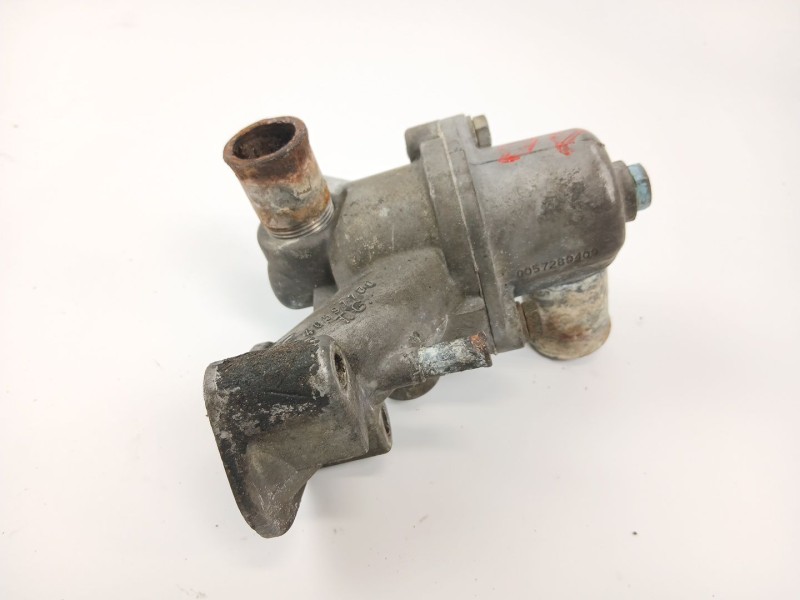 Recambio de caja termostato para peugeot 205 ii (20a/c) 1.1 xa referencia OEM IAM 0057289400  