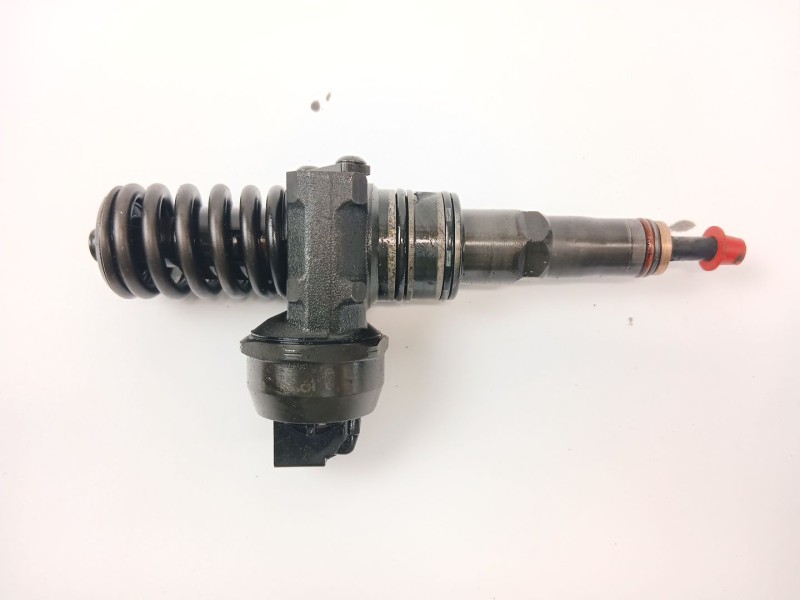Recambio de inyector para skoda fabia i combi (6y5) 1.9 tdi referencia OEM IAM 0414720037  