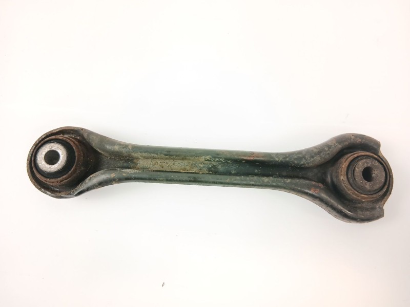 Recambio de brazo suspension inferior trasero derecho para ssangyong rodius i 2.7 xdi referencia OEM IAM   
