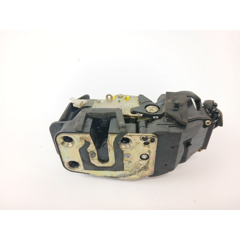 Recambio de cerradura puerta trasera izquierda para kia carens i monospace (fc, fj) 2.0 crdi referencia OEM IAM   