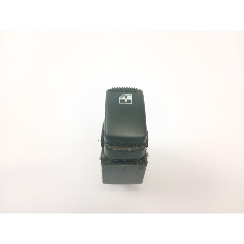Recambio de mando elevalunas trasero izquierdo para kia carens i monospace (fc, fj) 2.0 crdi referencia OEM IAM   