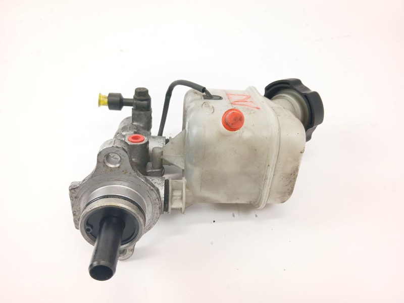 Recambio de bomba freno para kia carens i monospace (fc, fj) 2.0 crdi referencia OEM IAM   
