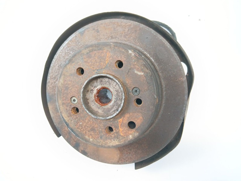Recambio de mangueta trasera derecha para ssangyong rodius i 2.7 xdi referencia OEM IAM 4593221000  